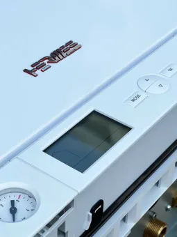 Газовый котёл отопления Legacy 100-W A1JB двухконтурный 34 кВт